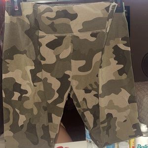 These are camo leggings that i have never worn.